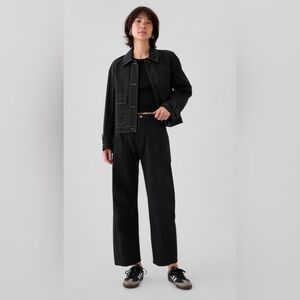 Gap Mid Rise Twill Barrel Pants